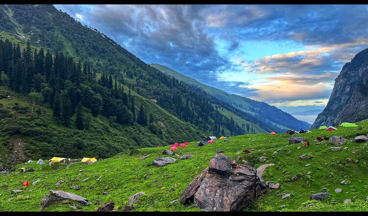 Hampta Pass Trek